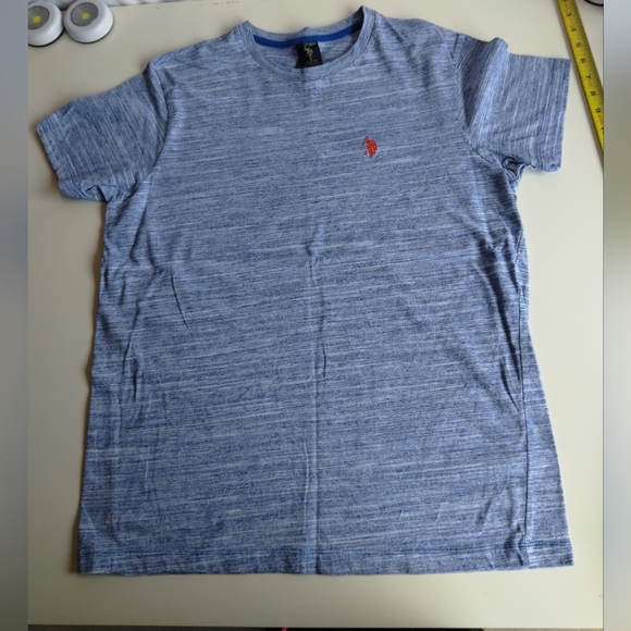 Shirt - Picture 2 of 5